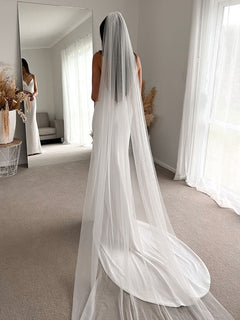Plain Veil